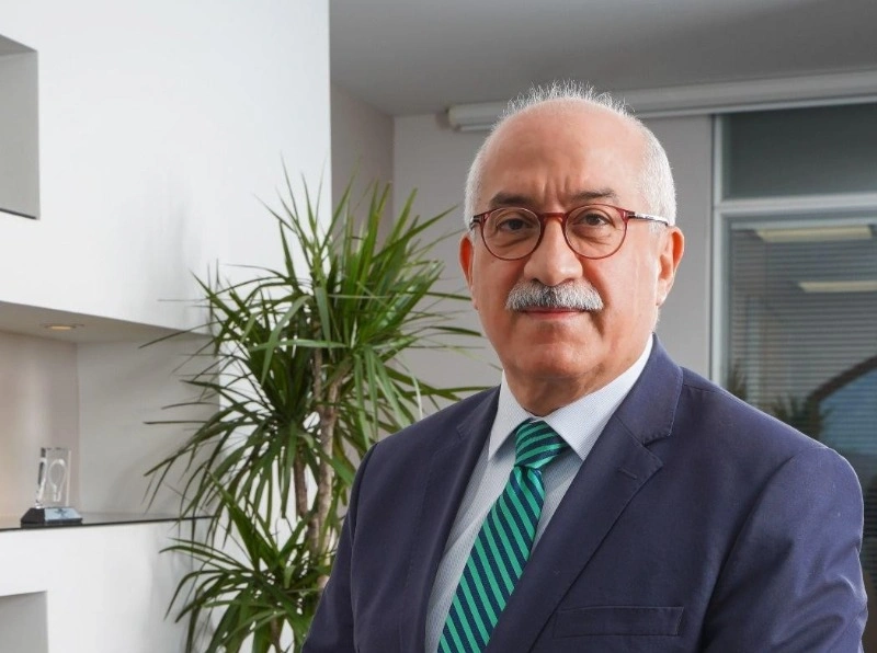 Turgut Şenol